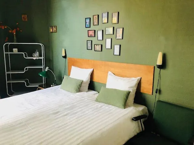 Logis Pastis 호텔 마스트리흐트 2*,