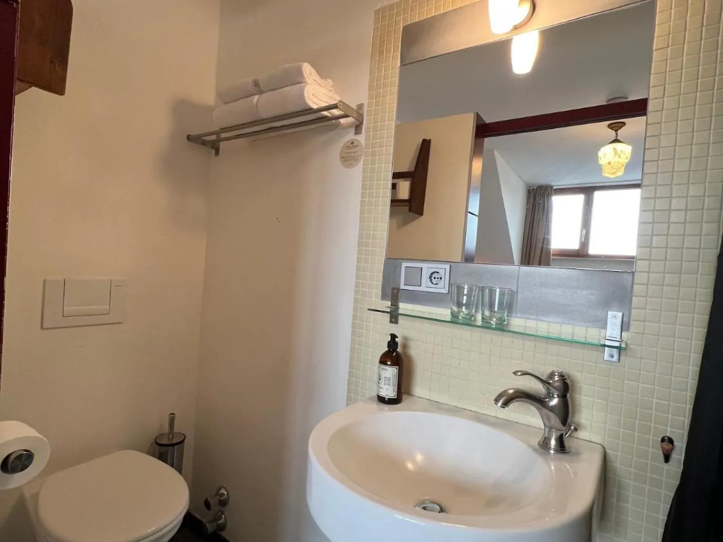 Logis Pastis 호텔 마스트리흐트